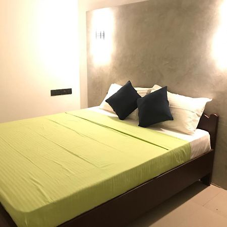 Kingdom Gate Hotel Anuradhapura Kültér fotó
