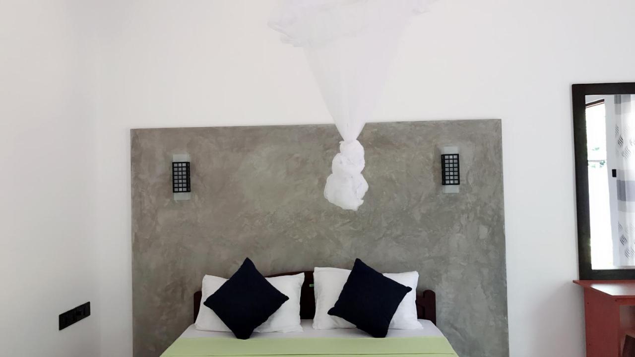 Kingdom Gate Hotel Anuradhapura Kültér fotó